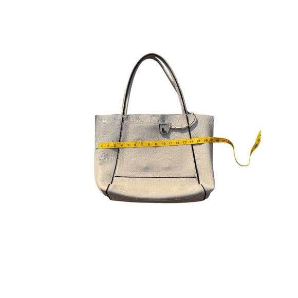 Boikler New York White Pebbled Leather Tote Bag With Inner Pockets & Snap Closur - Picture 7 of 8
